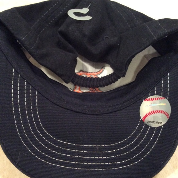 Detroit Tiger Baseball Cap - Picture 2 of 4